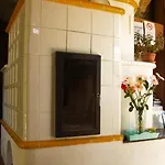 Le Petit Chateau 农家乐 *