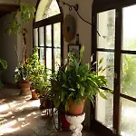 Le Petit Chateau * Vezzi Portio