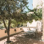 Le Petit Chateau *
