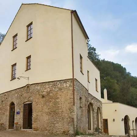 בית חווה Le Petit Chateau Vezzi Portio