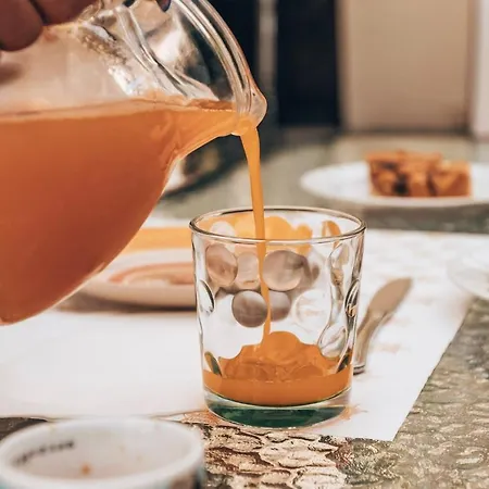 Le Petit Chateau * Vezzi Portio