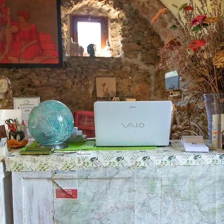 Le Petit Chateau Alloggio per agriturismo Vezzi Portio