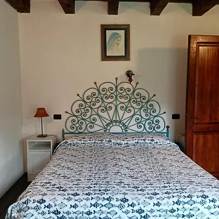 Agroturismo Le Petit Chateau Vezzi Portio