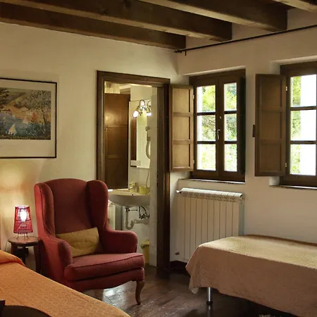 Le Petit Chateau