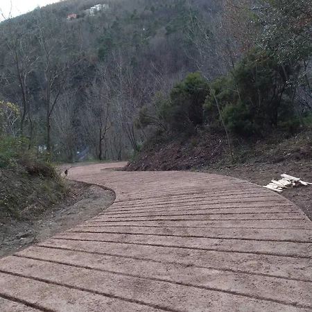 Le Petit Chateau בית חווה