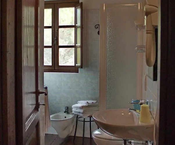 Le Petit Chateau * Vezzi Portio