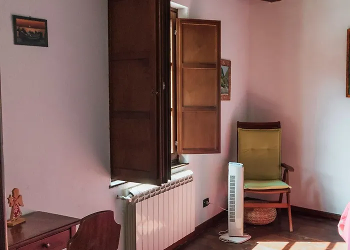 Le Petit Chateau * Vezzi Portio