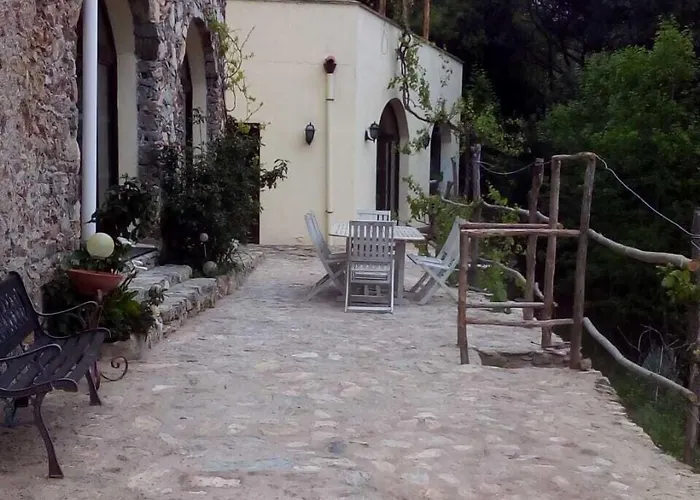 Agroturismo Le Petit Chateau